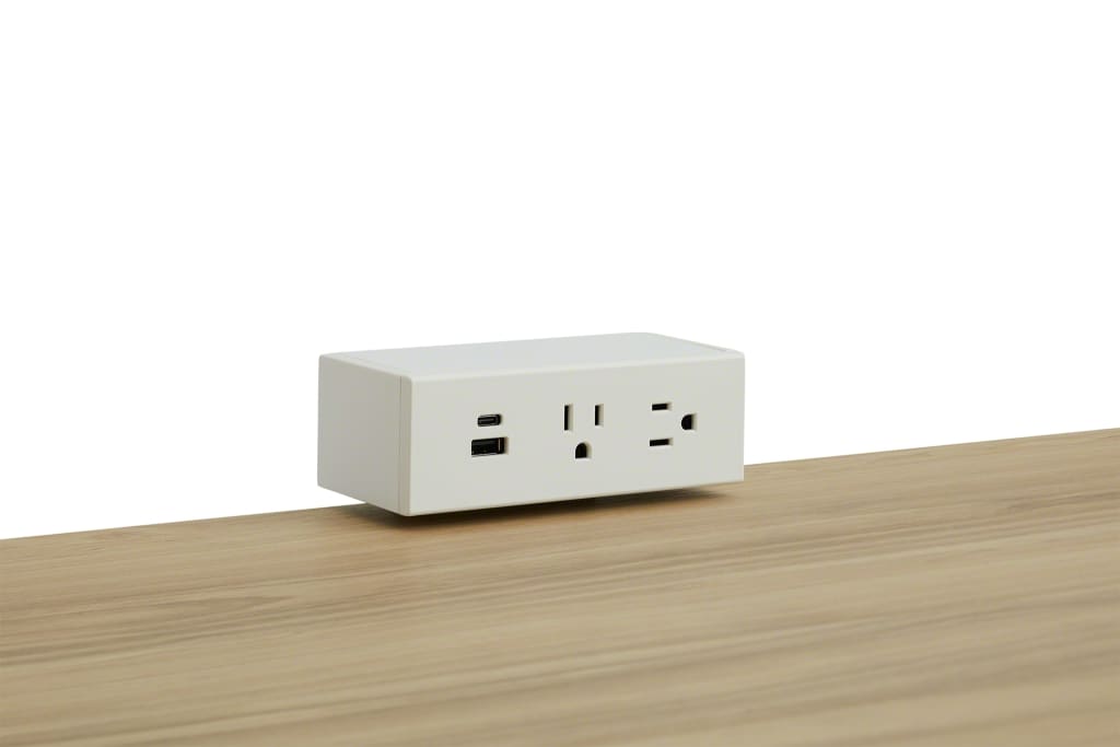 Steelcase Powerstrip Plus - AMER